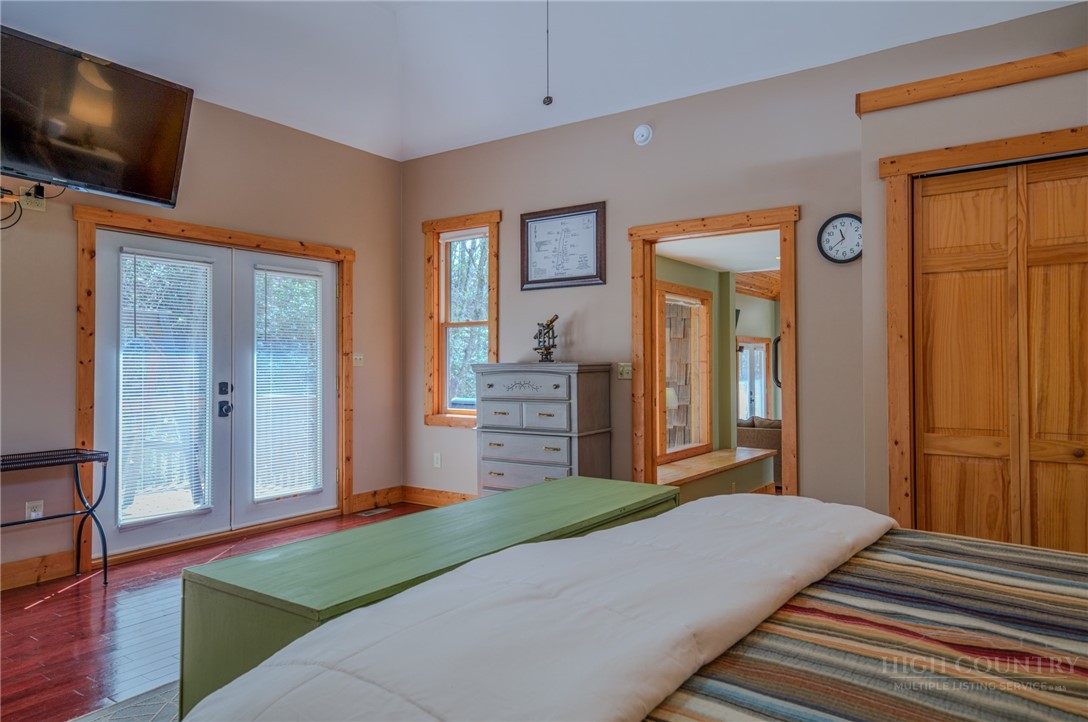 426 Cook Town Road Bakersville, NC 28705 - Photo 20 of 50