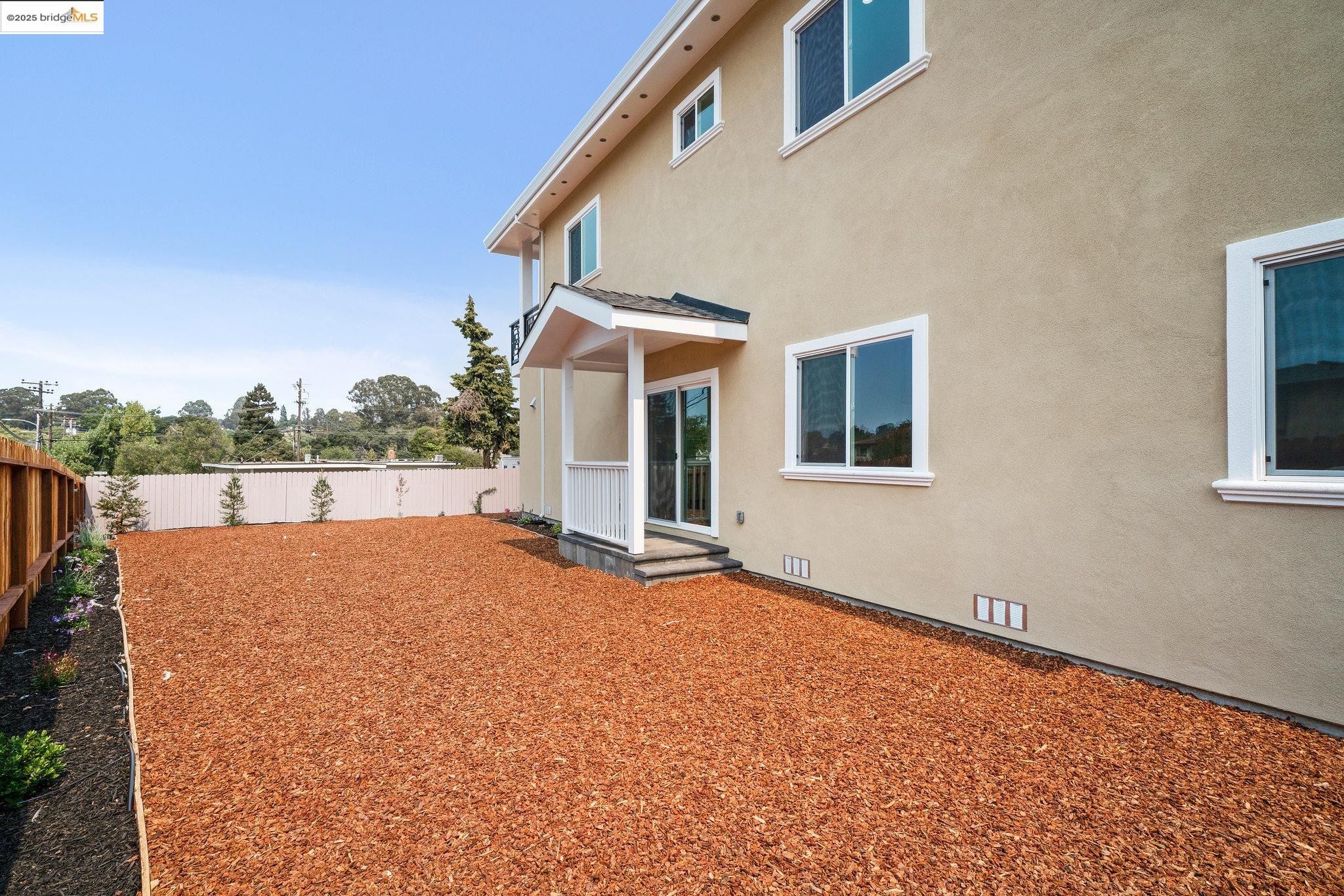 4511 Elmwood Road El Sobrante, CA 94803 - Photo 36 of 42 a house with outdoor space