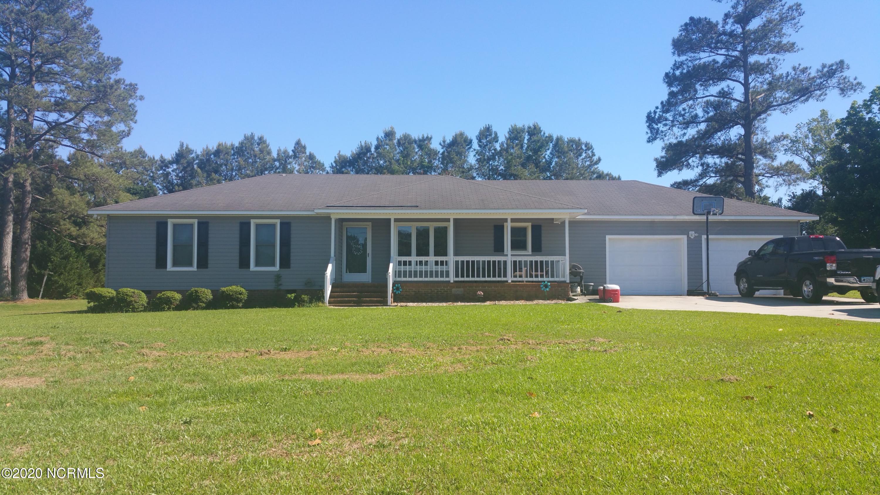 1850 Reedsford Road Clinton, NC 28328 - Photo 1 of 26 20170502_162724