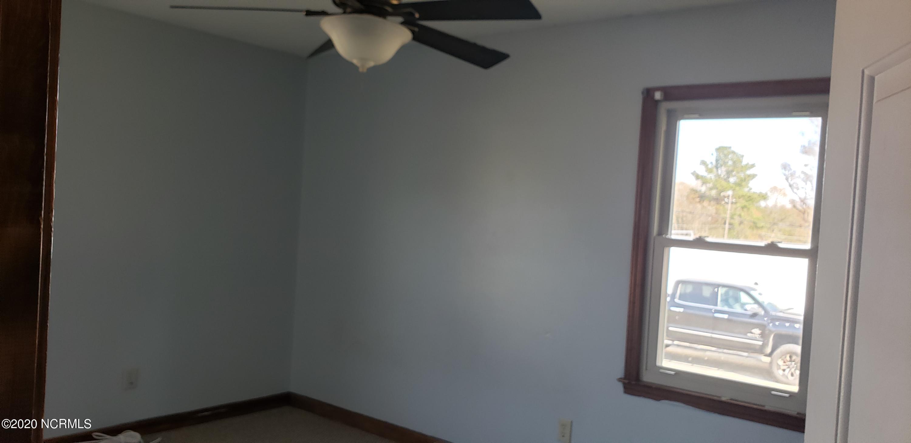 1850 Reedsford Road Clinton, NC 28328 - Photo 14 of 26 20201206_124046