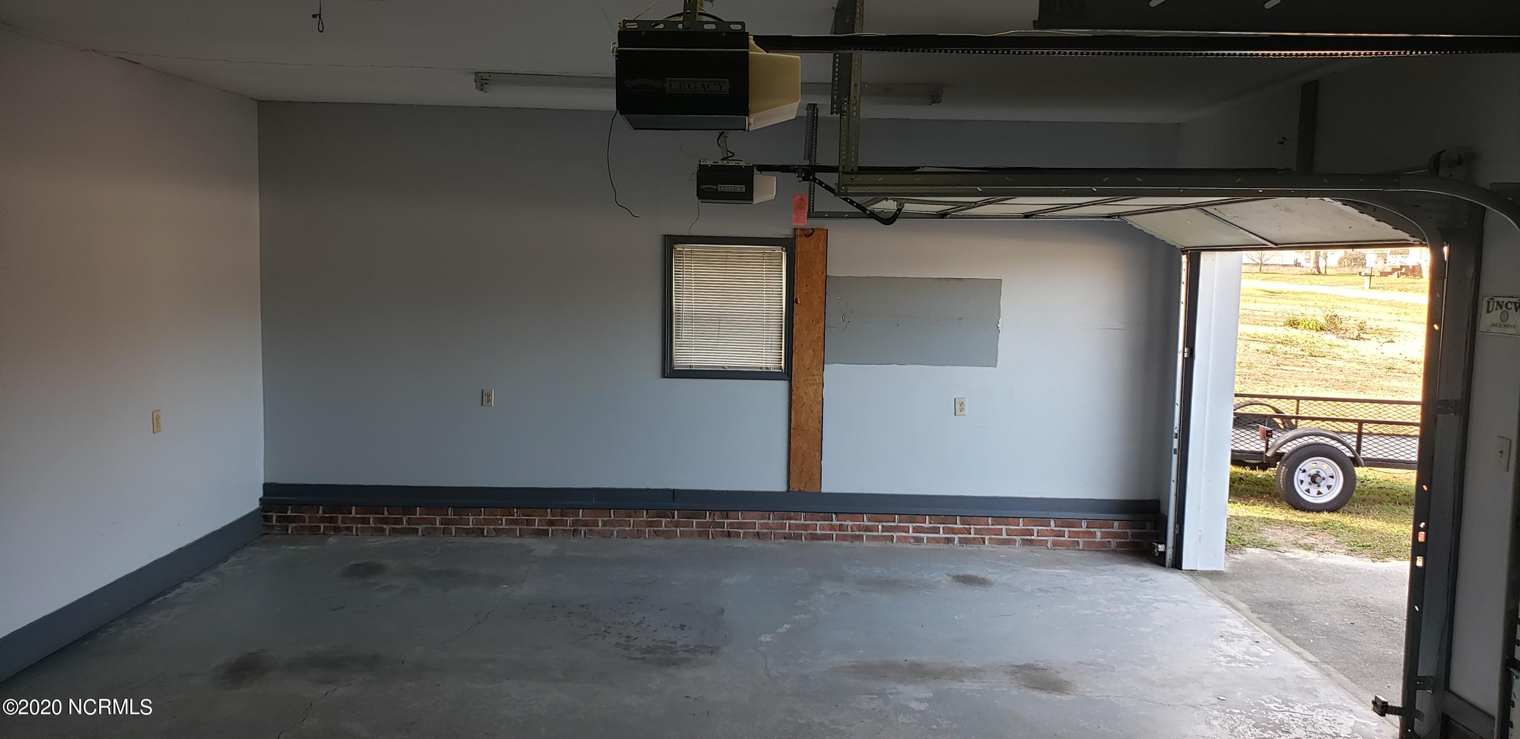 1850 Reedsford Road Clinton, NC 28328 - Photo 23 of 26 20201206_123344
