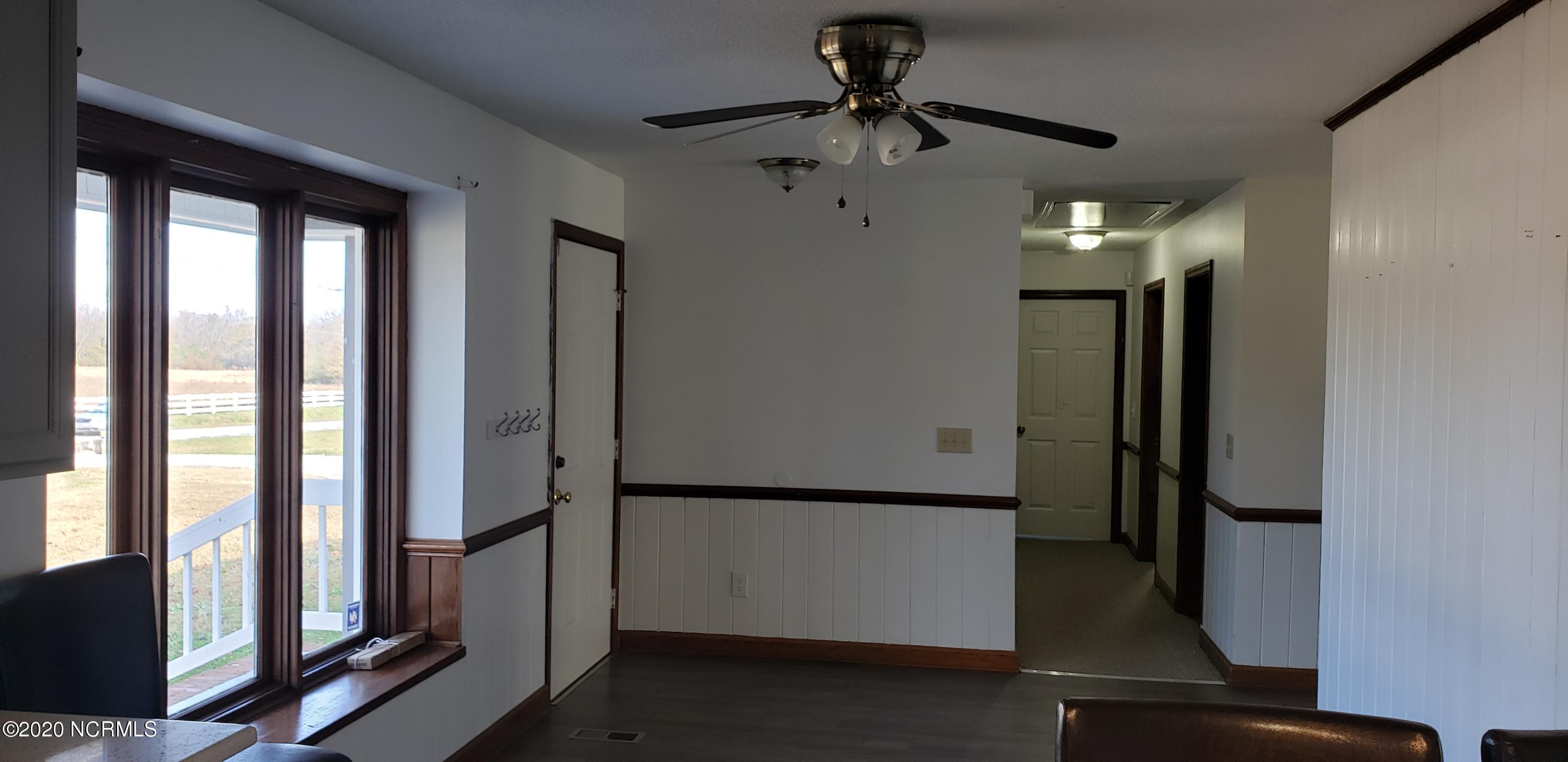 1850 Reedsford Road Clinton, NC 28328 - Photo 6 of 26 20201206_123727 (1)