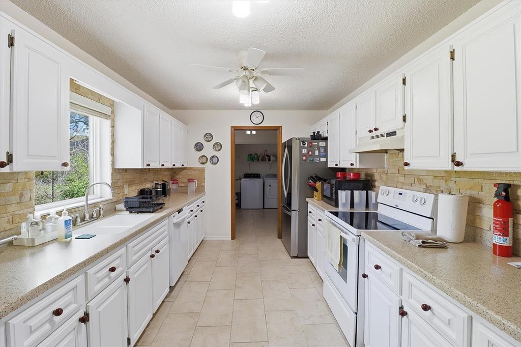8049 Southwest 100th Street Road Ocala, FL 34481 - Photo 13 of 45