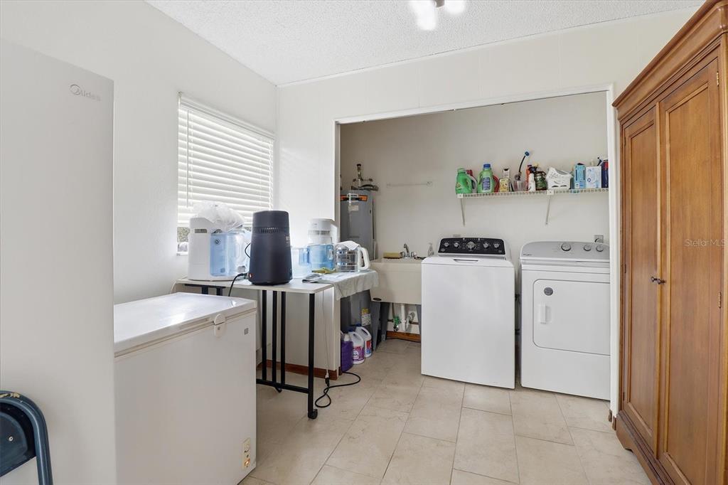 8049 Southwest 100th Street Road Ocala, FL 34481 - Photo 17 of 45