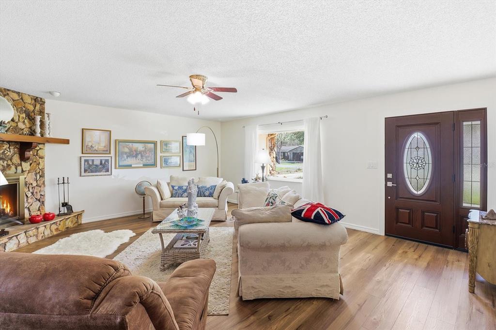 8049 Southwest 100th Street Road Ocala, FL 34481 - Photo 8 of 45