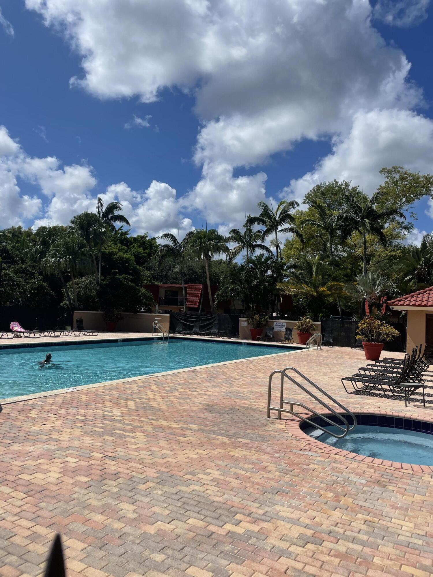 8224 Severn Drive, Unit D Boca Raton, FL 33433 - Photo 13 of 15 IMG_7769