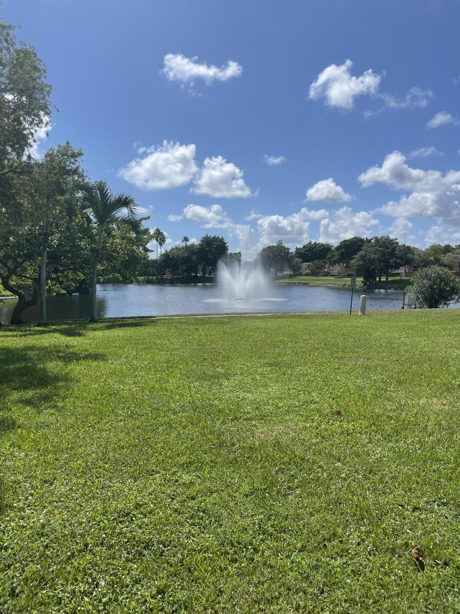 8224 Severn Drive, Unit D Boca Raton, FL 33433 - Photo 2 of 15 IMG_7741