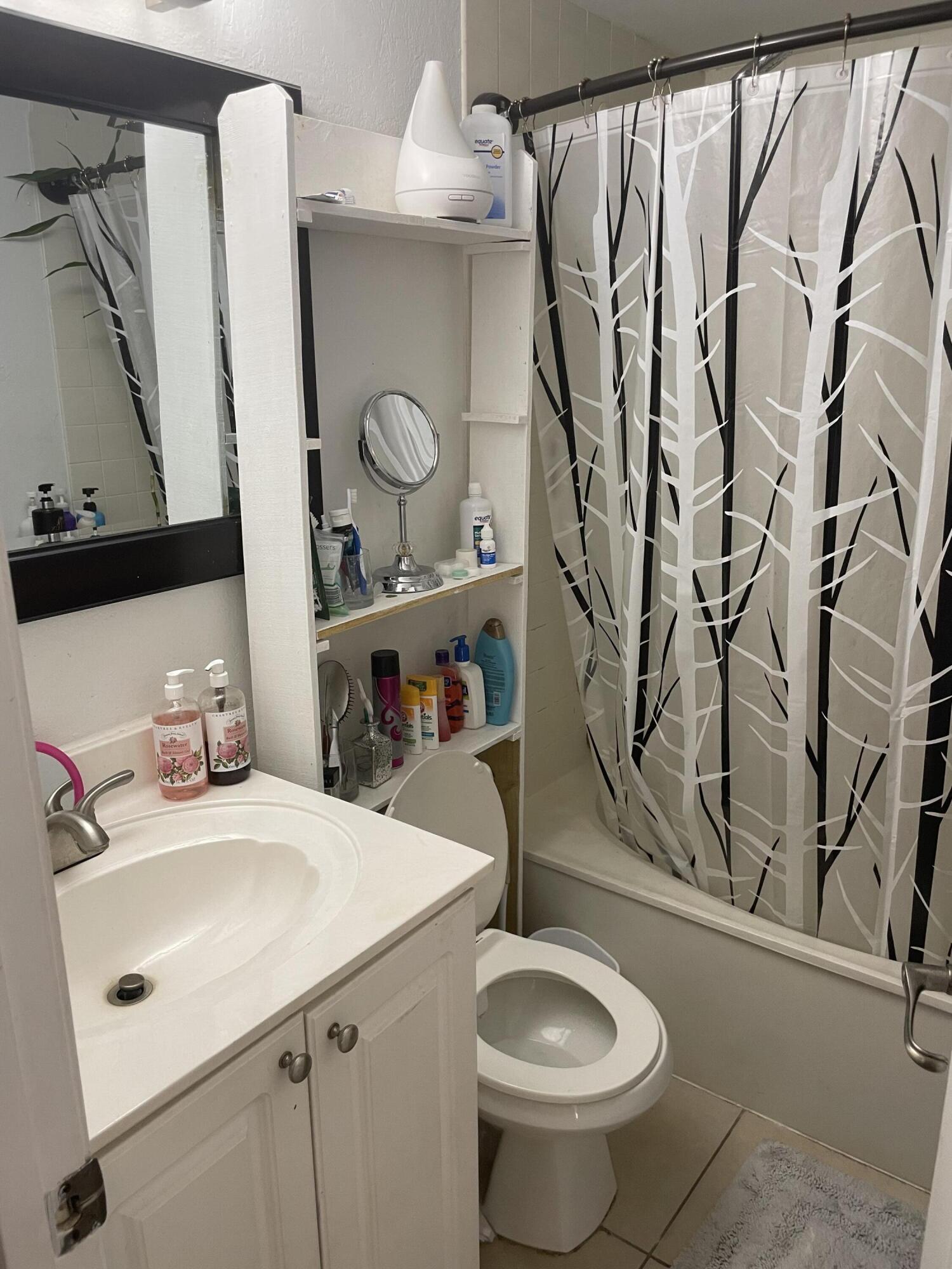 8224 Severn Drive, Unit D Boca Raton, FL 33433 - Photo 10 of 15 IMG_7759
