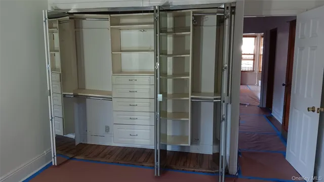 $2,000 | 1811 Wallace Avenue | Van Nest