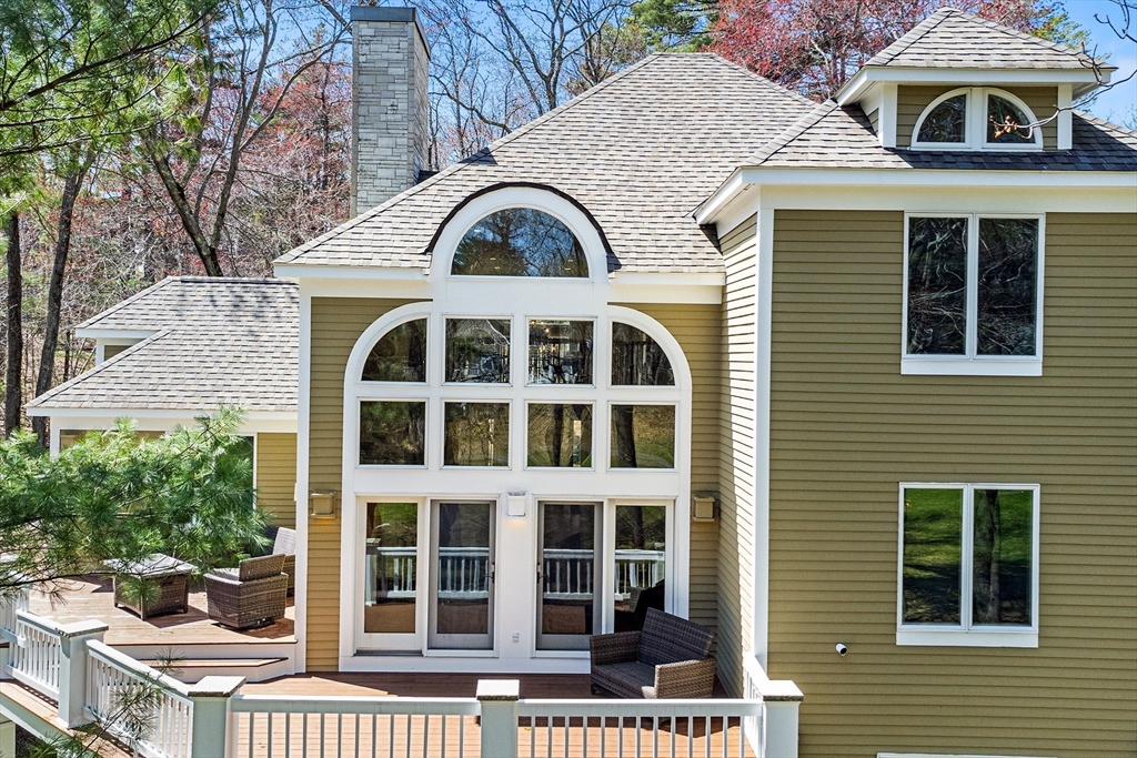 3 Choate Lane Ipswich, MA 01938 - Photo 36 of 39 a front view of a house with a yard