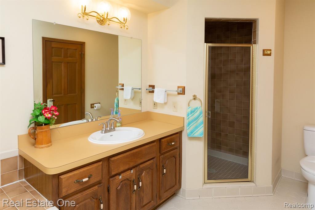 530 Timberline Drive Rochester Hills, MI 48309 - Photo 27 of 35