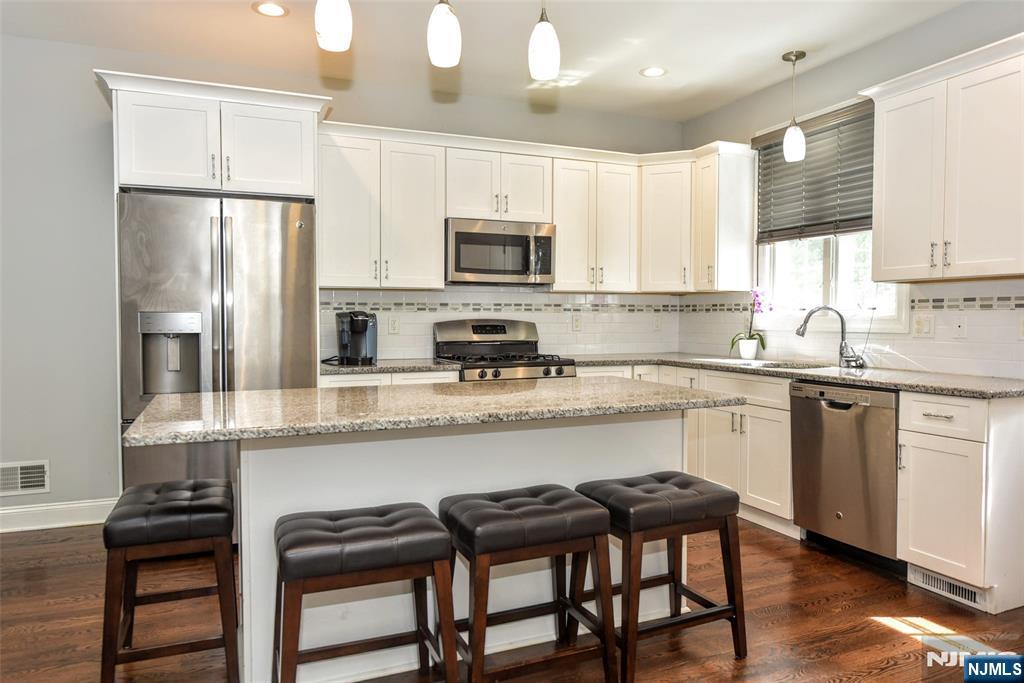 451 Springfield Avenue, Unit 111 Hasbrouck Heights, NJ 07604 - Photo 10 of 29