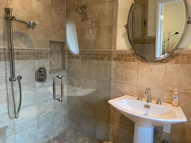 2616 Shaker Road Lakeside Park, KY 41017 - Photo 7 of 10 Gallery Image 7