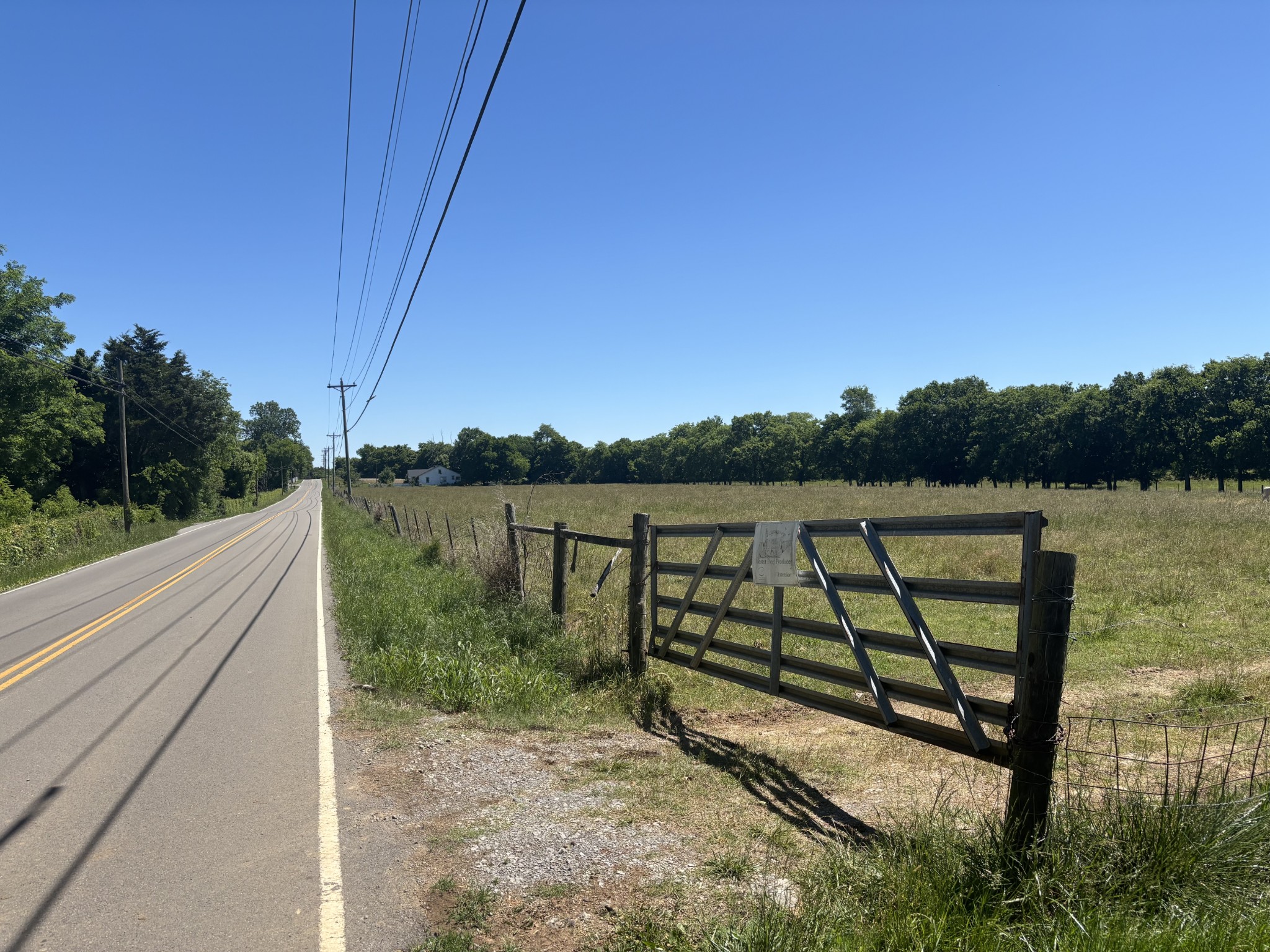 10171 Rockvale Road Rockvale, TN 37153 - Photo 2 of 11 a view of park with wooden fence