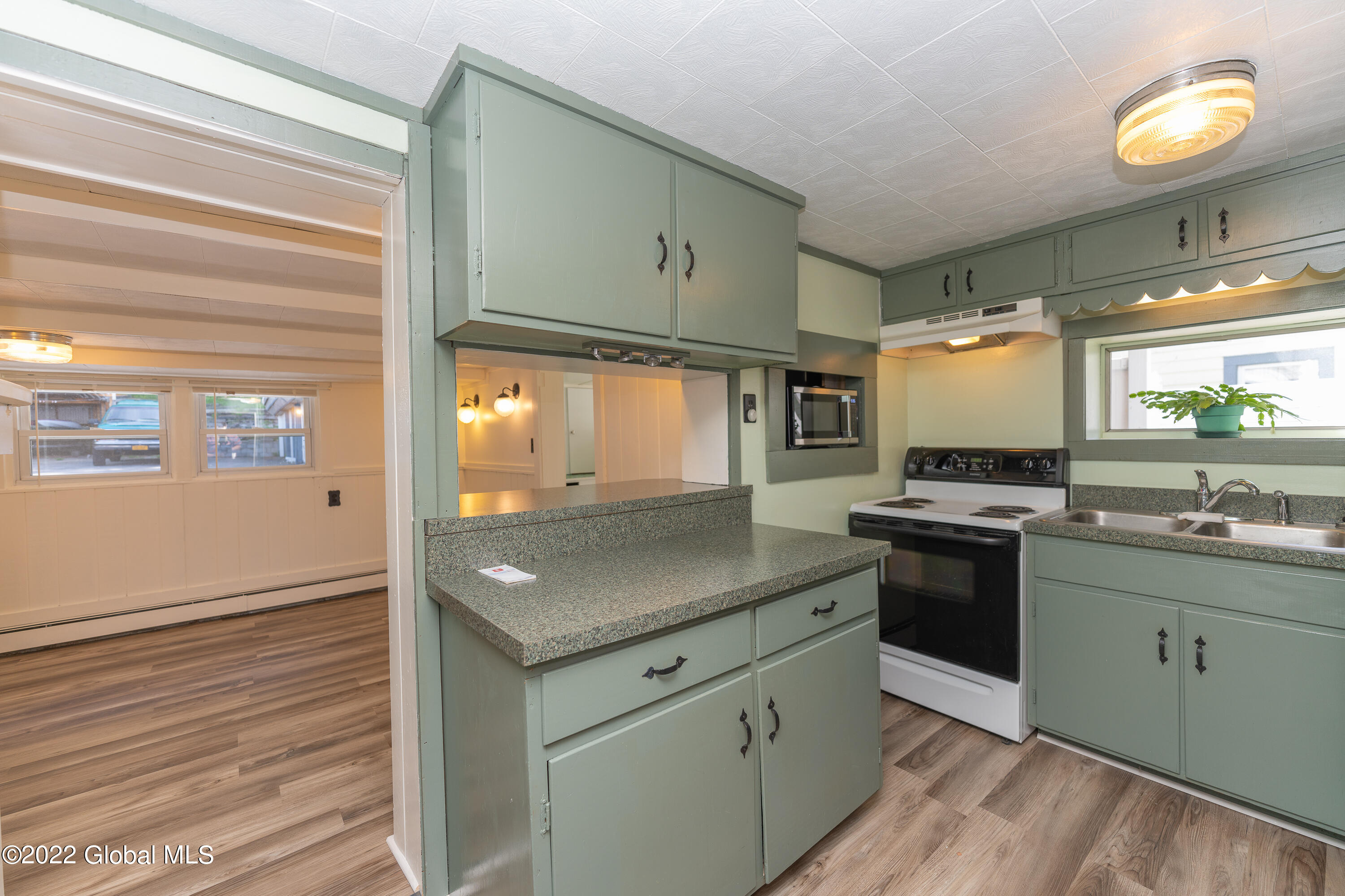 521 Reed Street Northville, NY 12134 - Photo 23 of 109 1 Unit Right 11