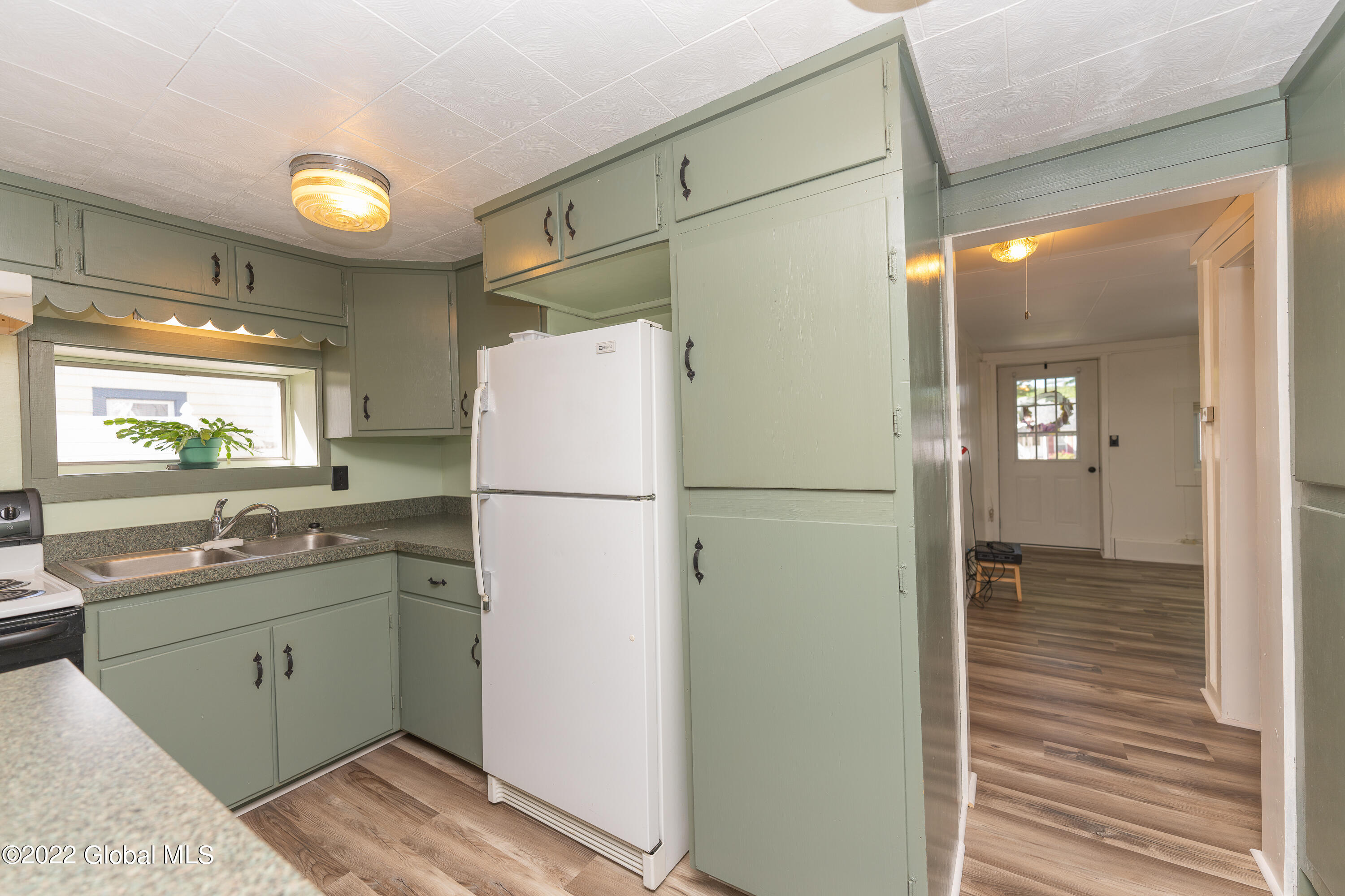 521 Reed Street Northville, NY 12134 - Photo 24 of 109 1 Unit Right 12