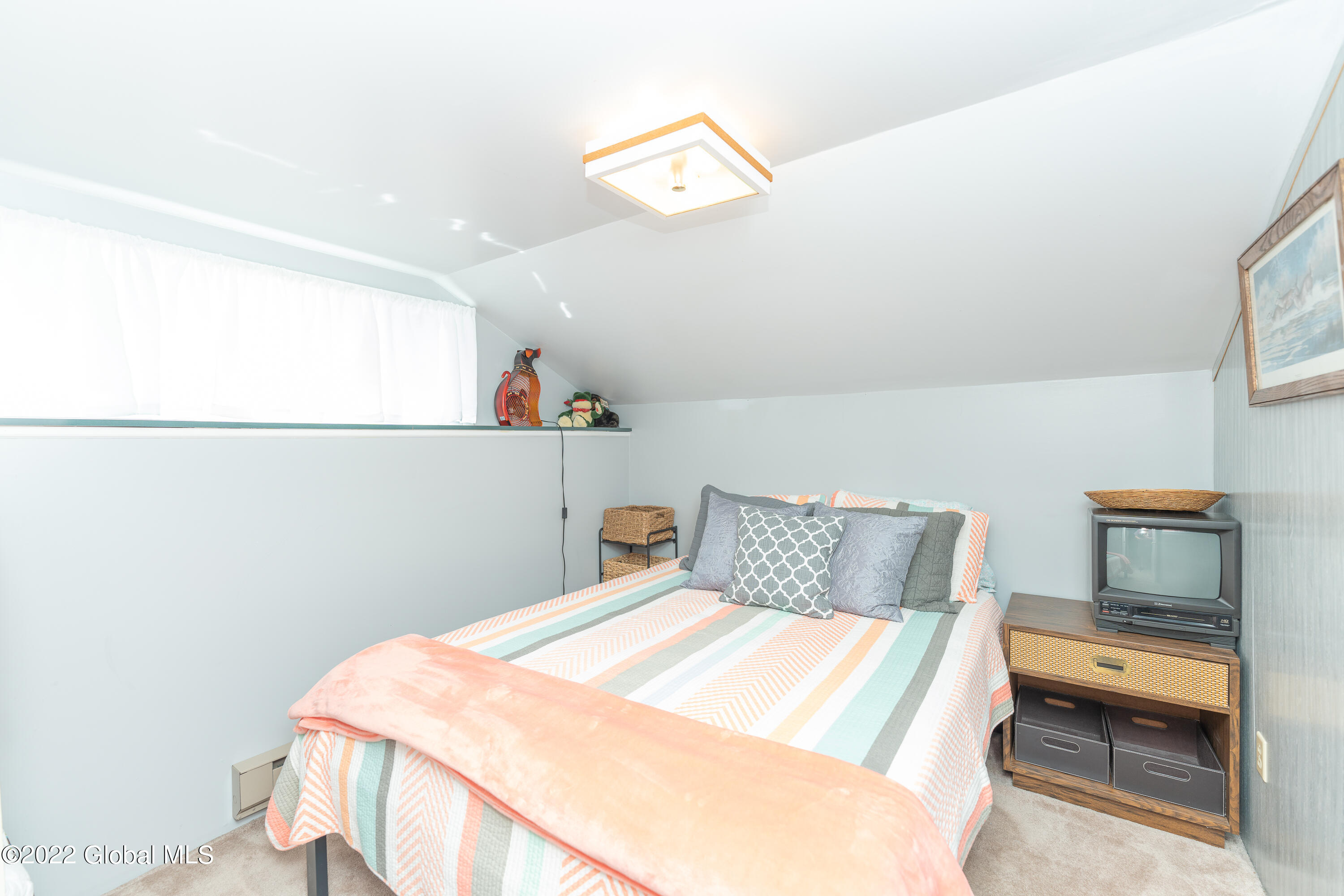 521 Reed Street Northville, NY 12134 - Photo 76 of 109 3 Unit Up 20