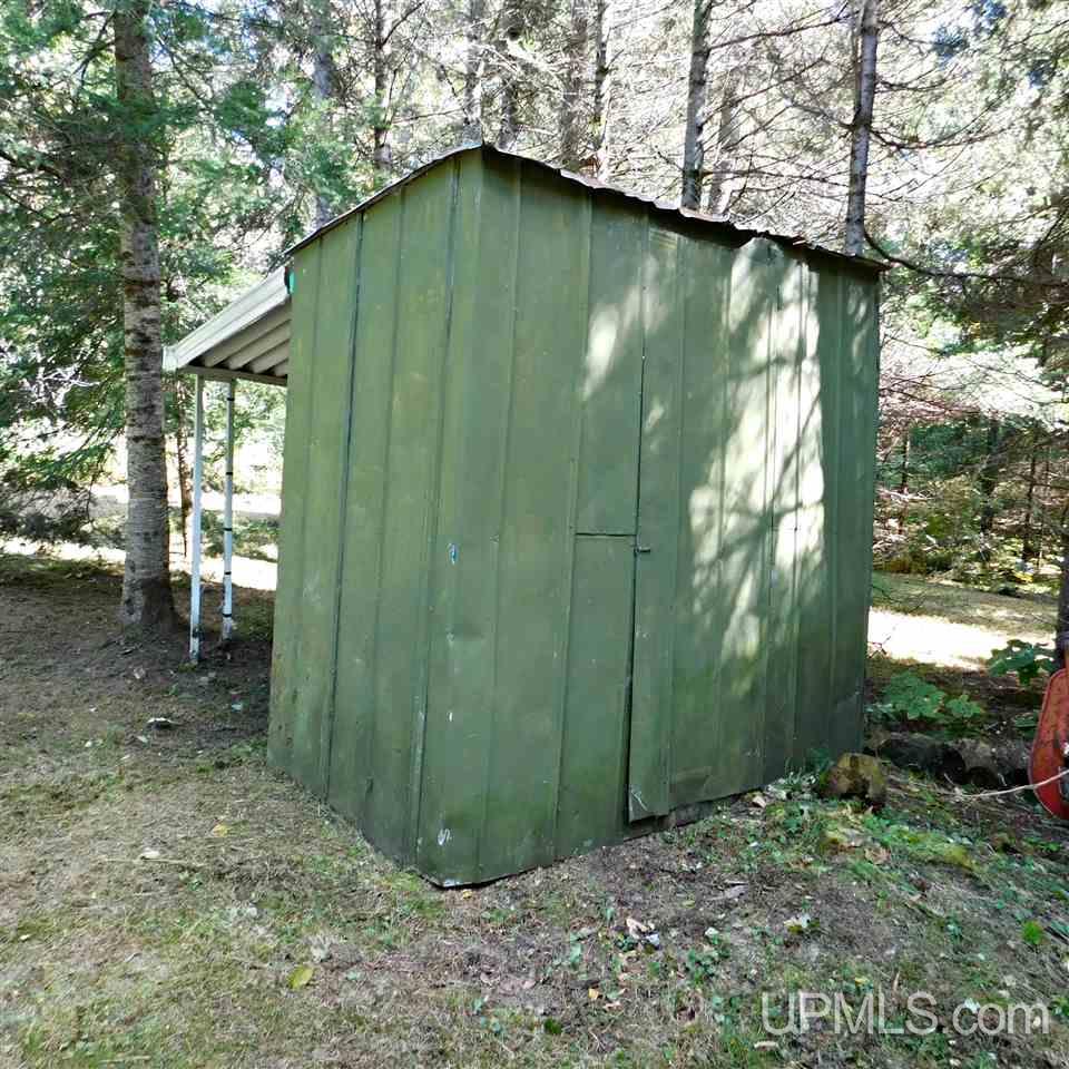 5100 Unnamed Woods Road Osseo, MI 54758 - Photo 28 of 33