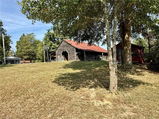 $440,000 | 1103 Rhodes Road, Lexington, NC 27292