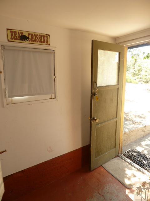 809 Talmadge Road Big Bear Lake, CA 92315 - Photo 24 of 25 an empty room with windows