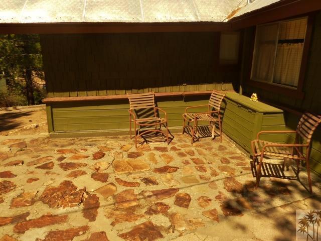 809 Talmadge Road Big Bear Lake, CA 92315 - Photo 7 of 25 a view of a patio