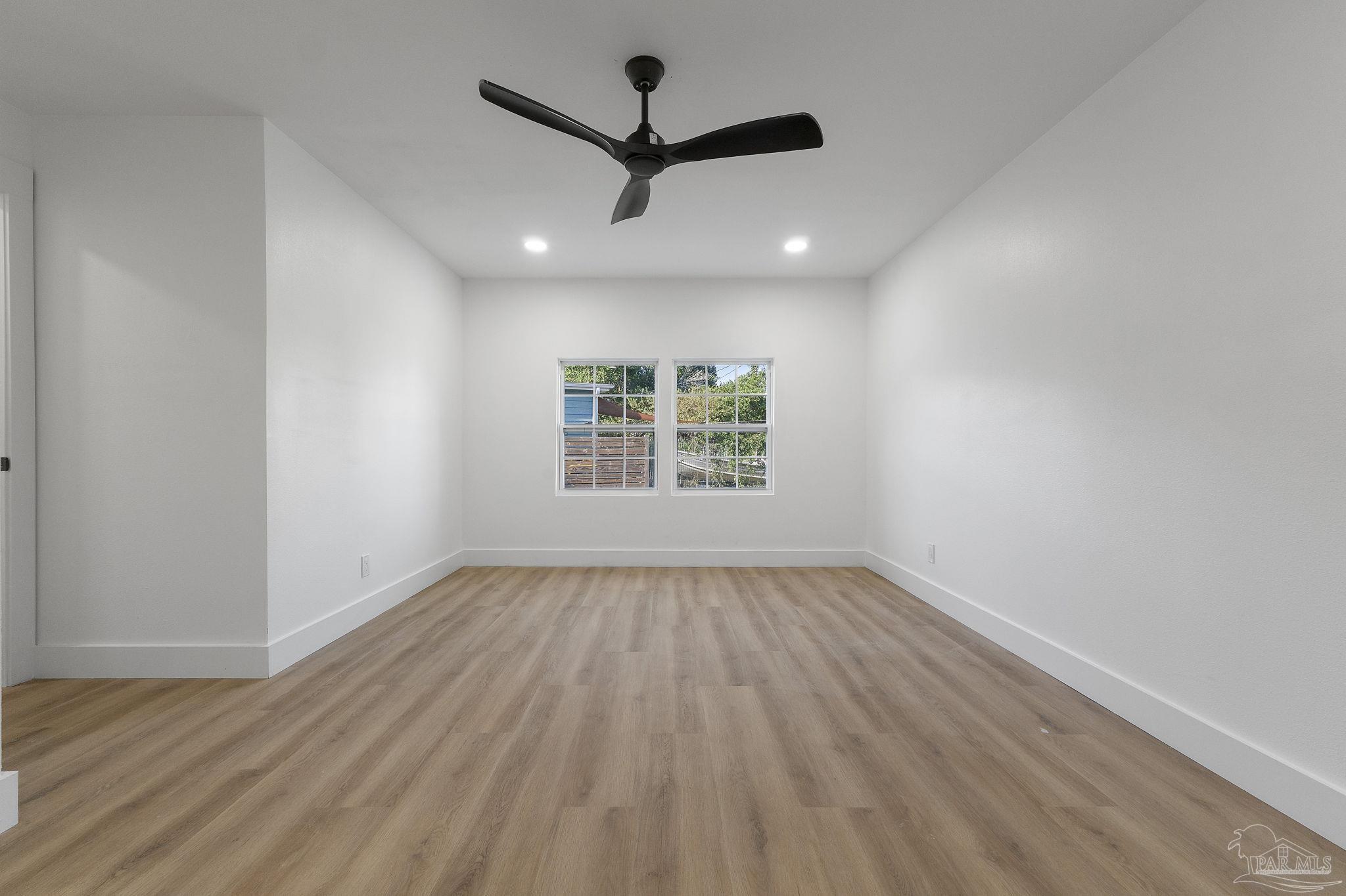 214 Southeast Kalash Road Pensacola, FL 32507 - Photo 28 of 51