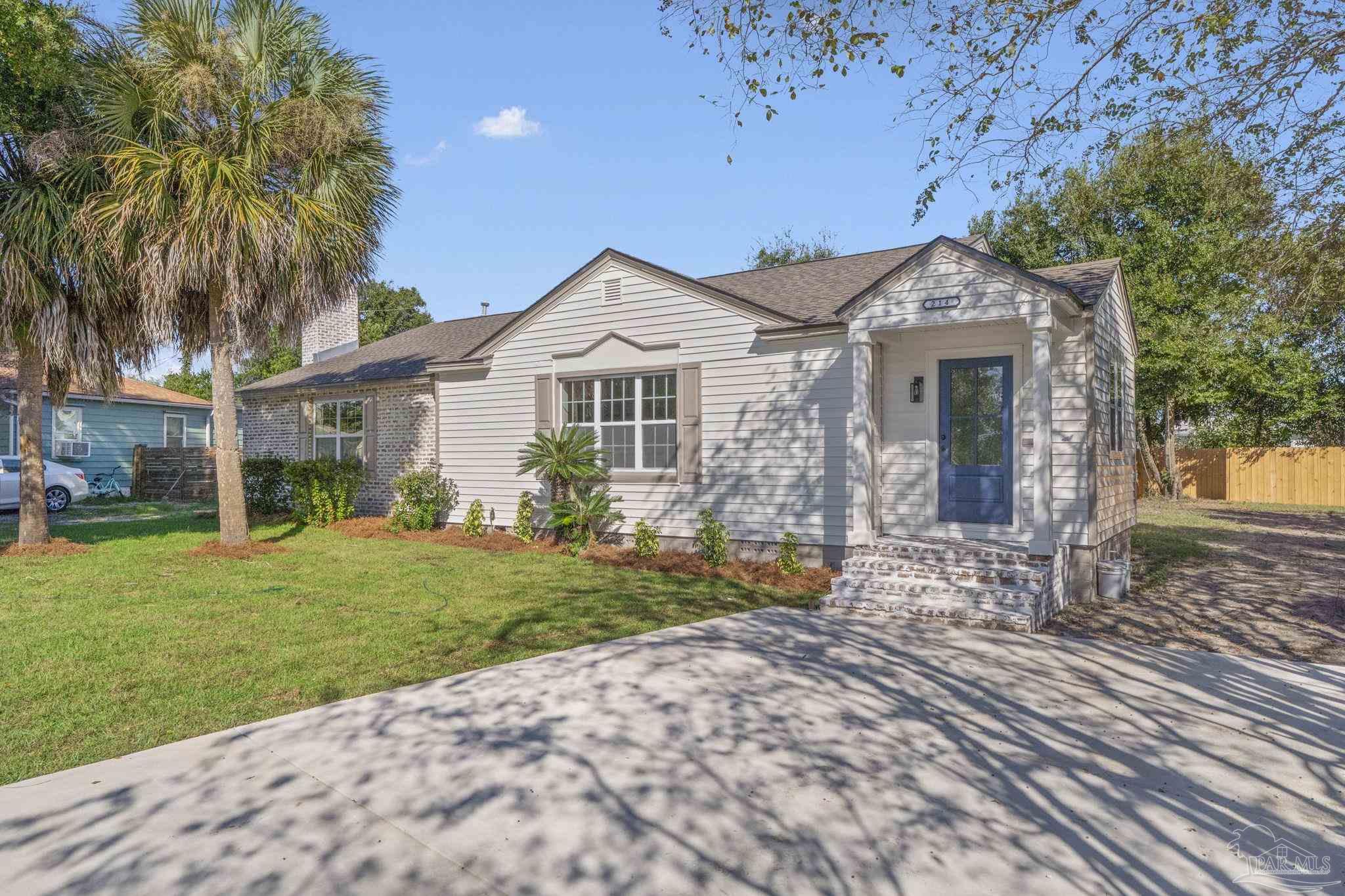 214 Southeast Kalash Road Pensacola, FL 32507 - Photo 3 of 51