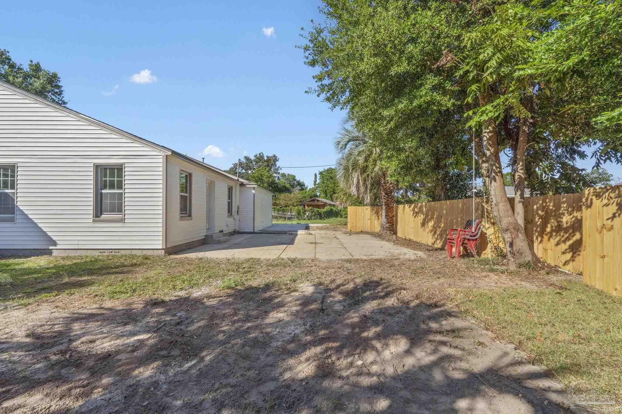 214 Southeast Kalash Road Pensacola, FL 32507 - Photo 31 of 51