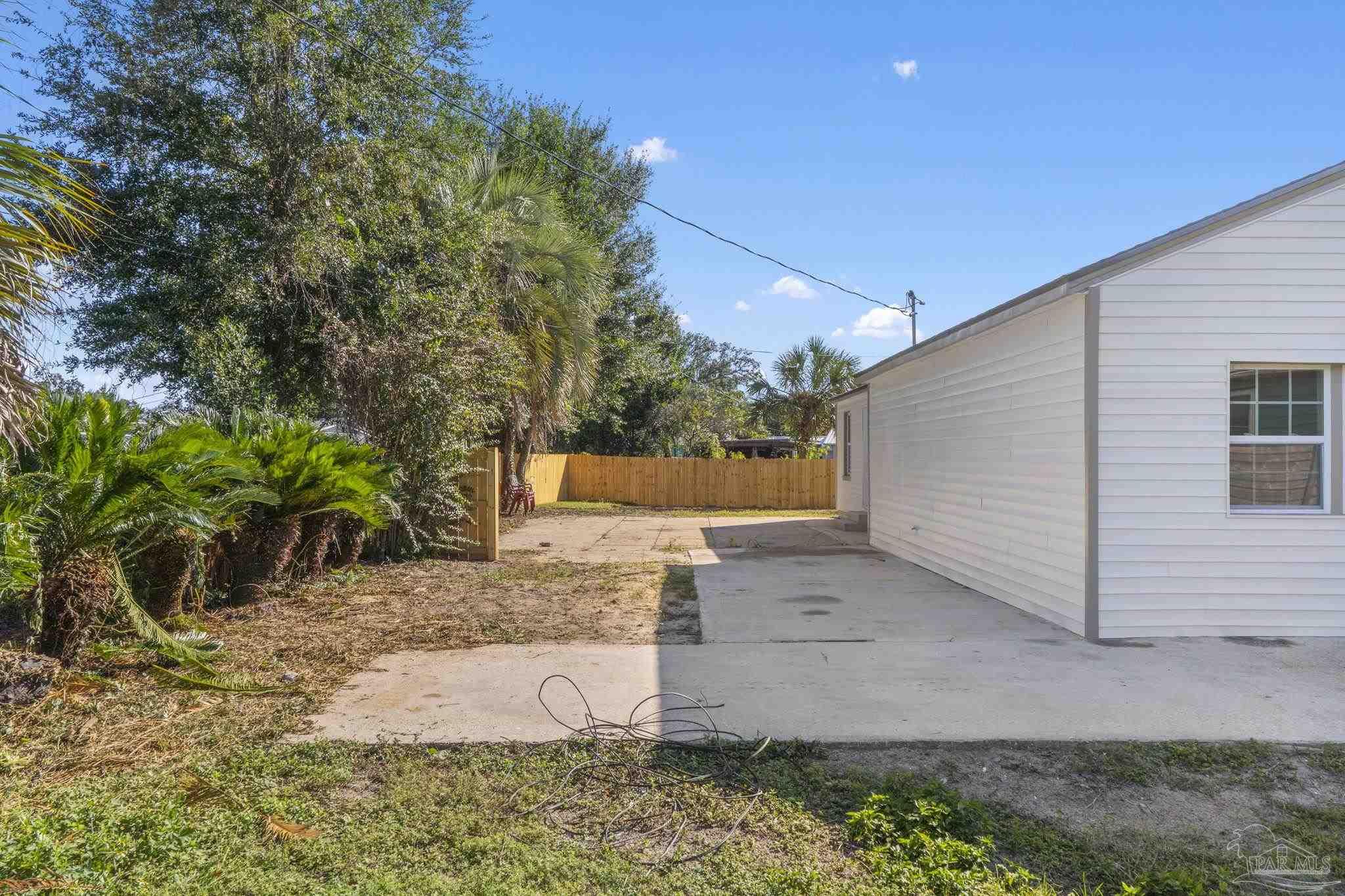 214 Southeast Kalash Road Pensacola, FL 32507 - Photo 34 of 51