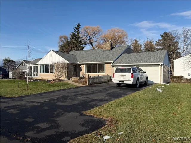 $399,900 | 403 Morgan Drive, Lewiston, NY 14092