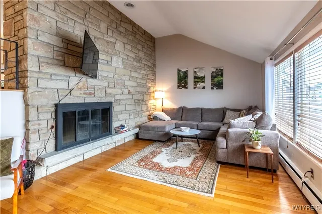 $399,900 | 403 Morgan Drive, Lewiston, NY 14092