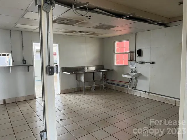 $1,500 | 286 Chimney Rock Road, Rutherfordton, NC 28139