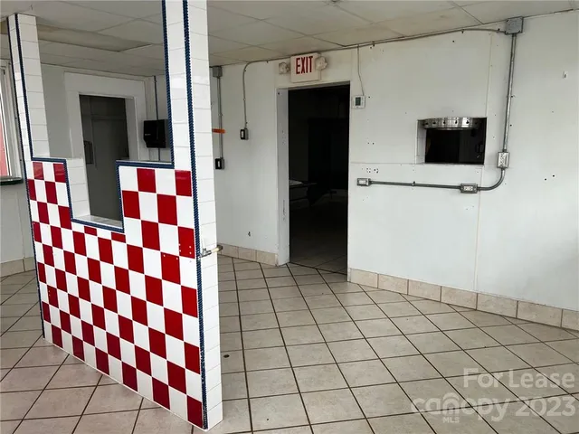 $1,500 | 286 Chimney Rock Road, Rutherfordton, NC 28139