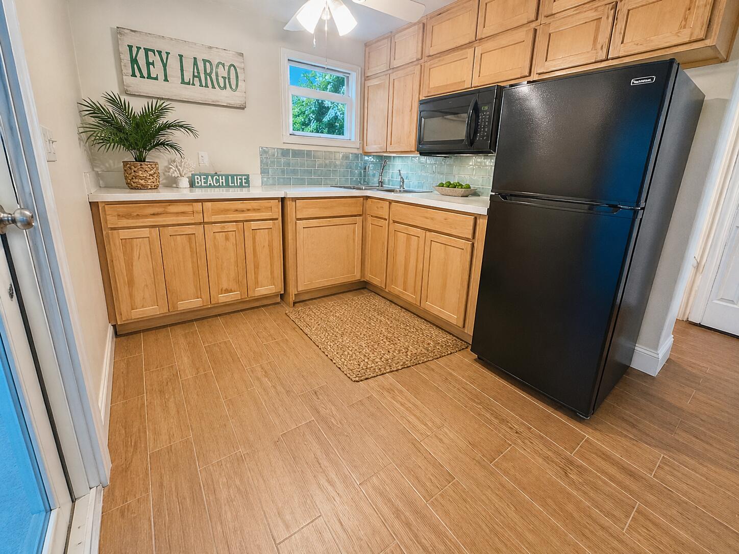 1033 Valencia Road Key Largo, FL 33037 - Photo 44 of 72 Virtually Staged