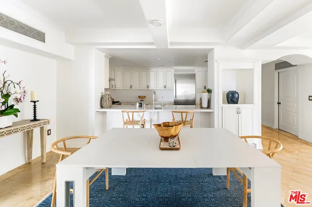 $1,295,000 | 10795 Wilshire Boulevard, Unit 105, Los Angeles, CA 90024