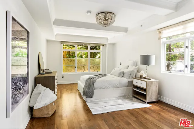 $1,295,000 | 10795 Wilshire Boulevard, Unit 105, Los Angeles, CA 90024