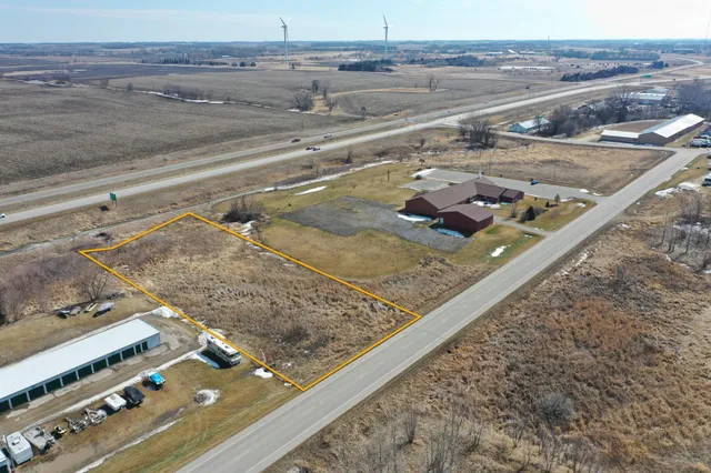 $47,500 | L3-b2 18th Street Northeast, Willmar, MN 56201