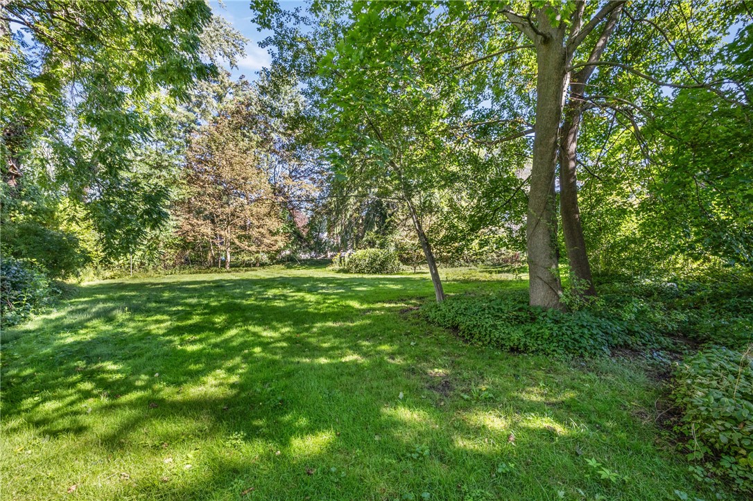 3905 Ridge Road Williamson, NY 14589 - Photo 9 of 18 Gallery Image 9