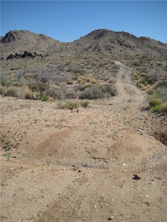 0 Red Wing Canyon Road Kingman, AZ 86409 - Photo 4 of 18 View