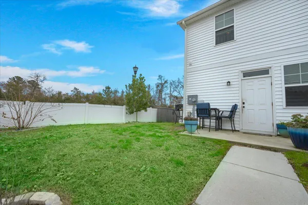 $2,800 | 3995 Four Poles Park Drive, North Charleston, SC 29405