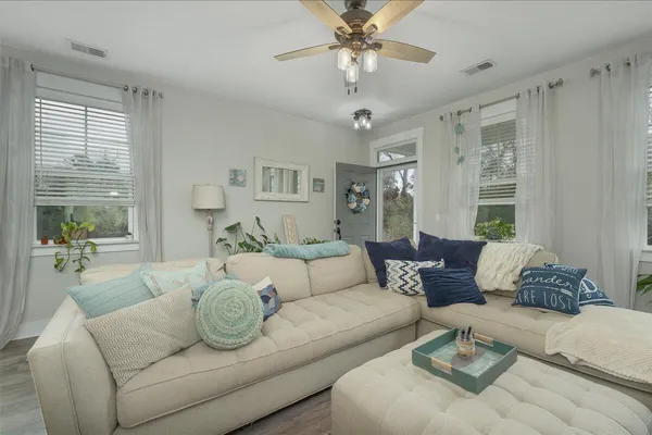 $2,800 | 3995 Four Poles Park Drive, North Charleston, SC 29405