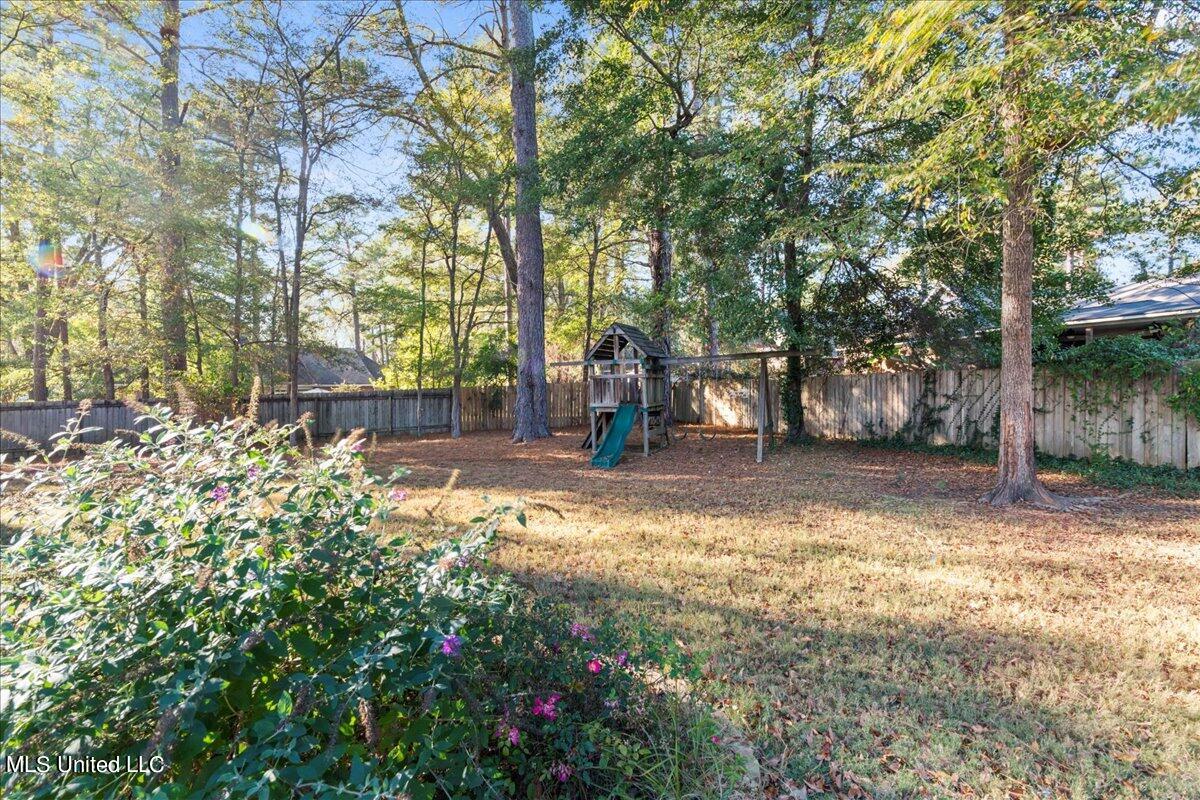 313 Red Bud Place Ridgeland, MS 39157 - Photo 12 of 34 15-A7R02539