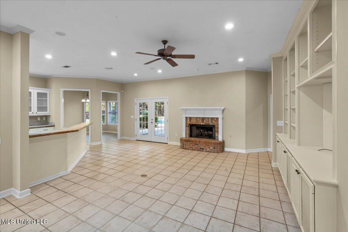 313 Red Bud Place Ridgeland, MS 39157 - Photo 5 of 34 06-A7R02475