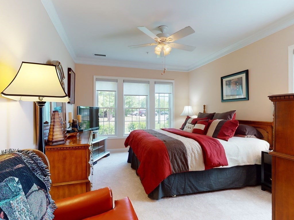 132 Clocktower Drive, Unit 113 Waltham, MA 02452 - Photo 18 of 42