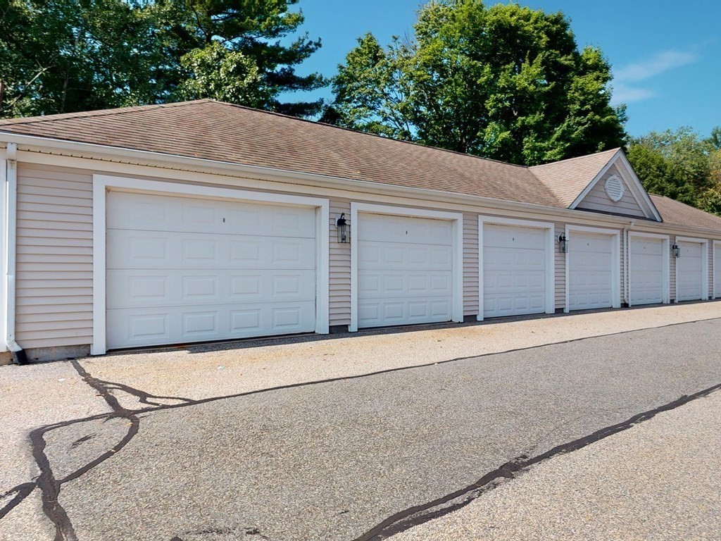 132 Clocktower Drive, Unit 113 Waltham, MA 02452 - Photo 37 of 42