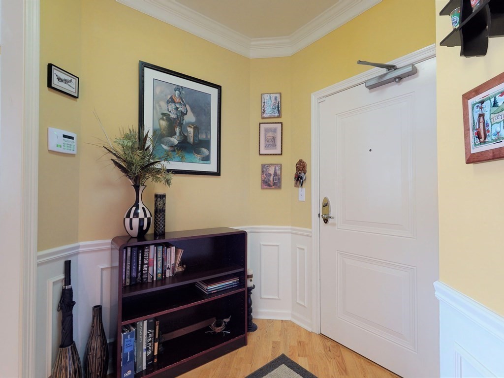 132 Clocktower Drive, Unit 113 Waltham, MA 02452 - Photo 4 of 42