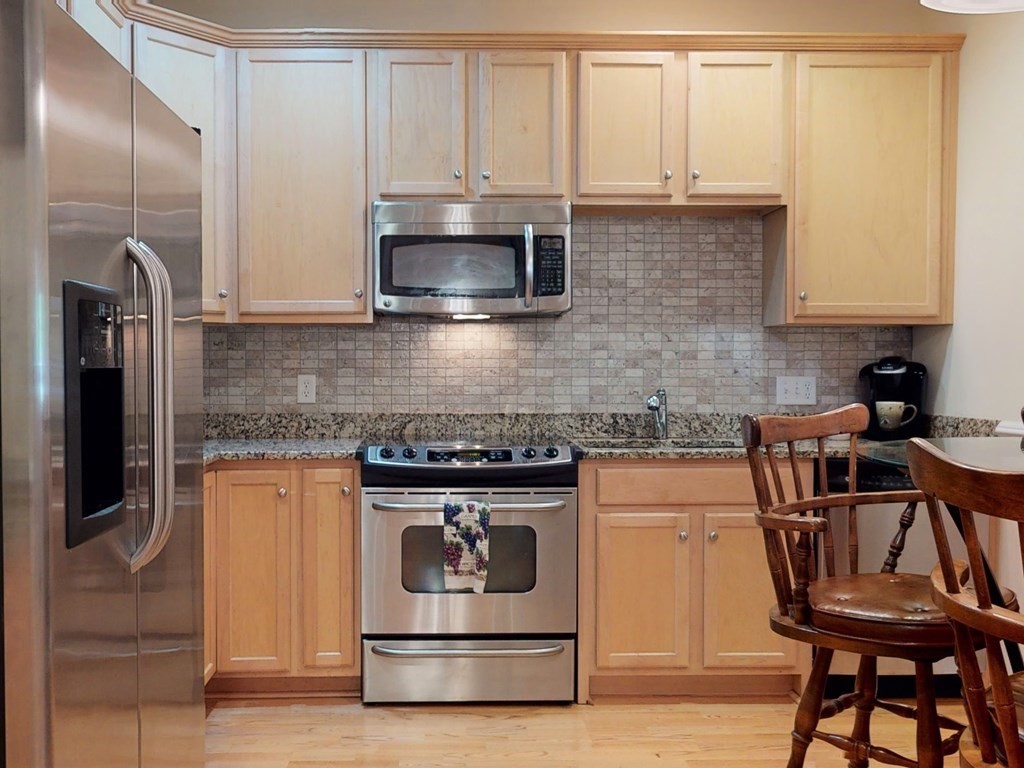 132 Clocktower Drive, Unit 113 Waltham, MA 02452 - Photo 7 of 42