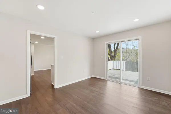 $699,000 | 735 Palmer Drive, Herndon, VA 20170