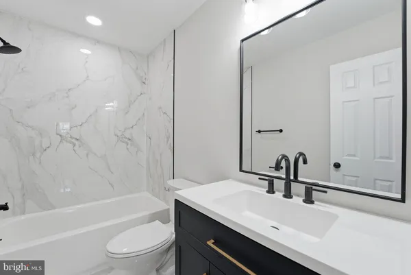 $699,000 | 735 Palmer Drive, Herndon, VA 20170