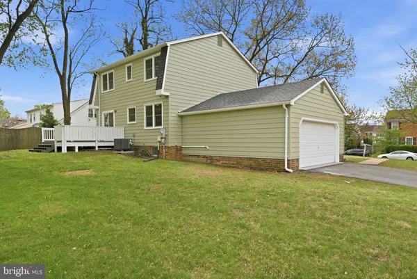 $725,000 | 735 Palmer Drive, Herndon, VA 20170